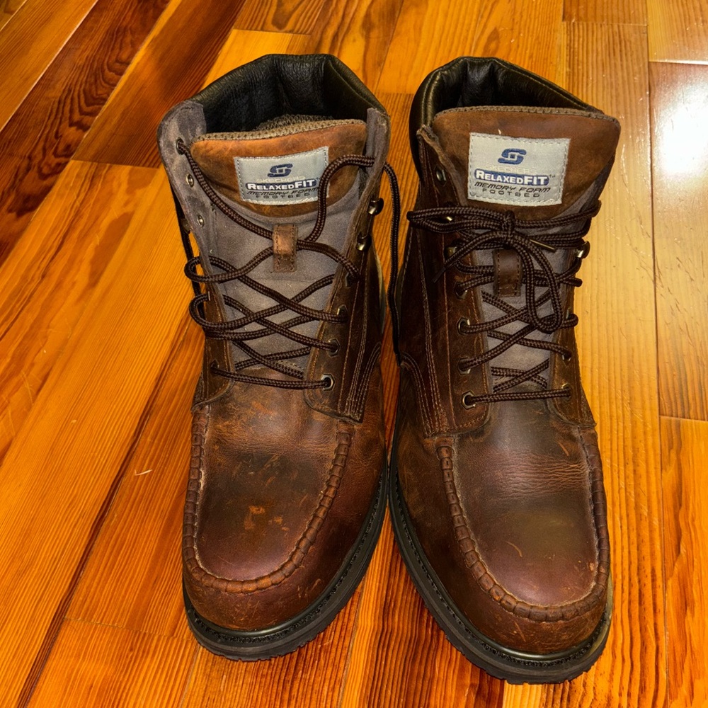 Skechers Men's Brown Leather Lace-Up Steel Toe Relaxed Fit Boots